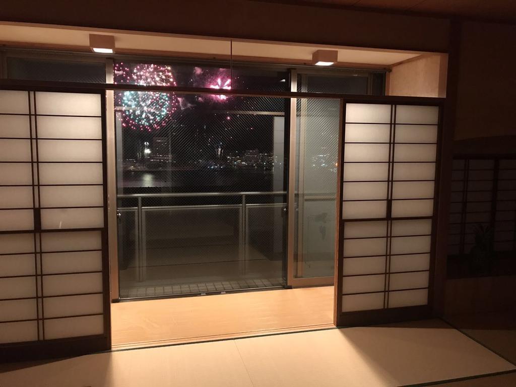 Atami Onsen Guest House Megumi Exterior photo